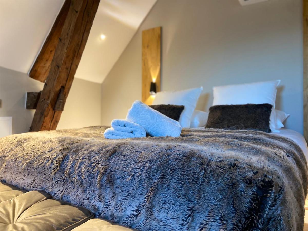 La Tour Yveline Bed & Breakfast Romans-sur-Isere Ngoại thất bức ảnh