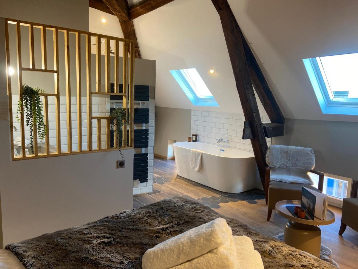 La Tour Yveline Bed & Breakfast Romans-sur-Isere Ngoại thất bức ảnh